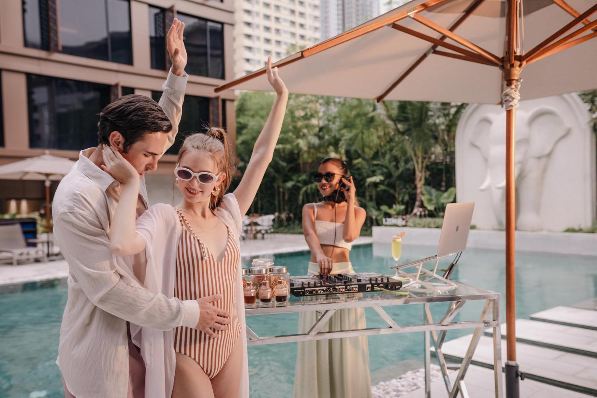 Nysa Hotel Bangkok Sukhumvit 11 Экстерьер фото The Pool Club